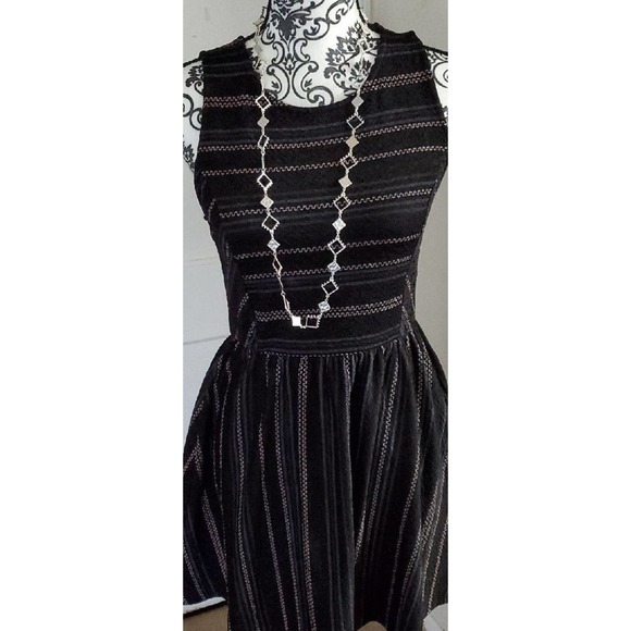 Super cute dark gray with stripes dress - Picture 1 of 4